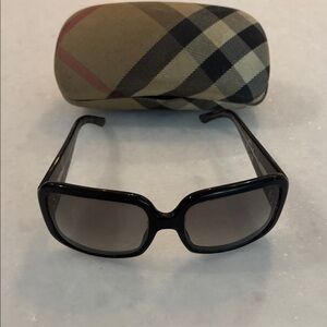 Burberry Black Sunglasses